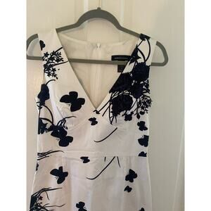 MODA International Size 10 Fitted Dress